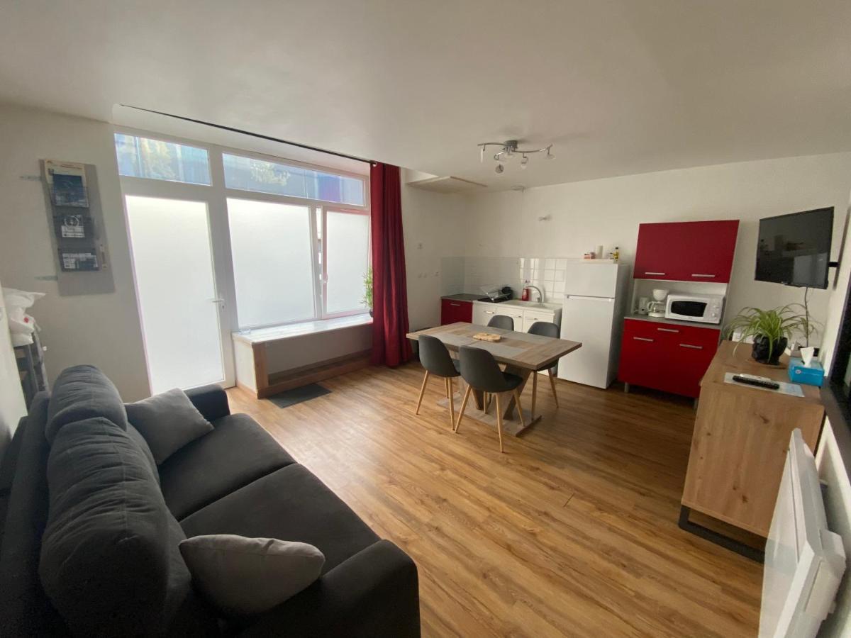 Joli T2 Dans Maison De Village
